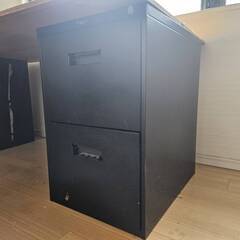 オフィスデスク、オカムラ　ファイルキャビネットの画像