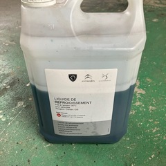 プジョー　シトロエン　純正クーラント　3L