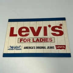 Levi’s 看板の画像