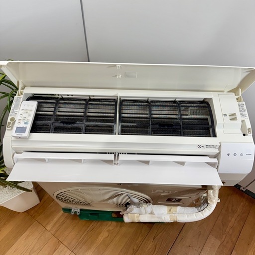 96】17年製 シャープ エアコン (おもに6畳用) AY-G22S