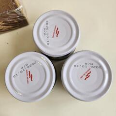 森永ココア24本　いわし煮付缶詰３缶　味付いか缶詰２缶　ガパオ&ごはん１缶　　の画像