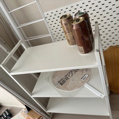白い棚　IKEA