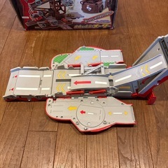 トミカ　カーズ　変身マックィーン　メーターの画像