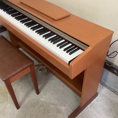 電子ピアノ YAMAHA ヤマハ　YDP-151C 椅子つきの画像