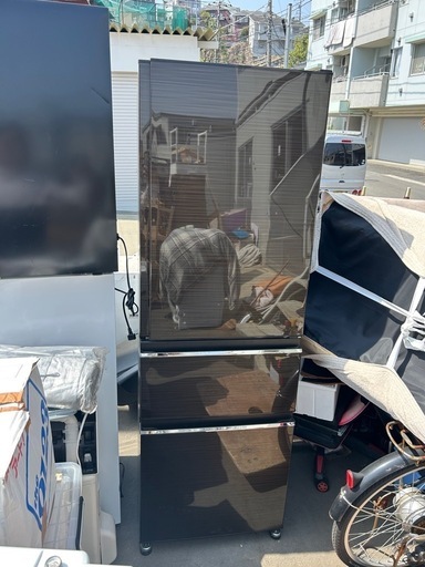 MITSUBISHI 三菱電機 3ドア 2020年製 三菱 3ドア冷蔵庫 MR-CX30E-W 300L
