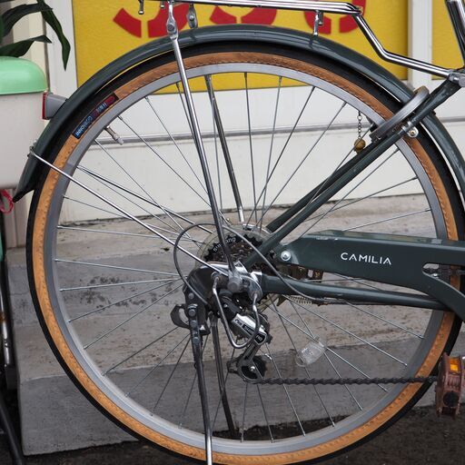 6段切り替え カゴ付き 26インチ ママチャリ 自転車 ライト点灯 CAMILIA