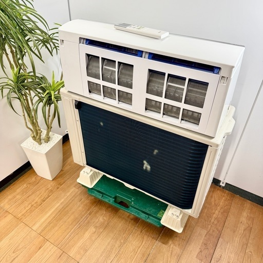 ?激安‼️19年製FUJITSU/富士通高級モデルお掃除機能10～12畳用 