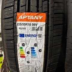 225/55/18タイヤ新品の画像