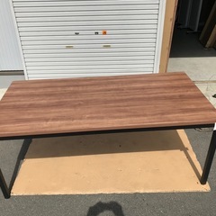 No.42 ミーティングテーブル新品訳あり
の画像