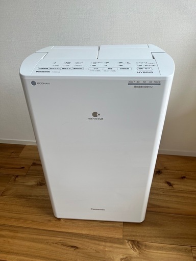 【使用数回のみ】22年製　パナソニック　除湿機