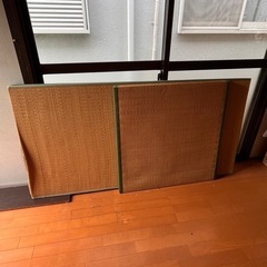 畳　ハーフサイズ2枚、大2枚の画像