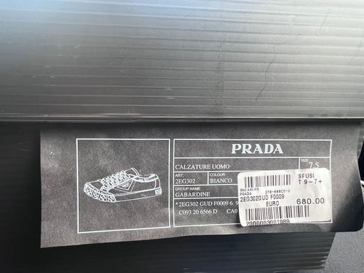 新品未使用PRADA 26センチ　スニーカー