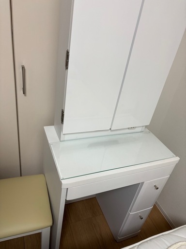 ドレッサー