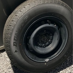ハイエース 純正タイヤ