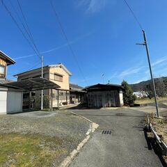 再建築可！敷地広々90坪超でこの価格！【田舎暮らし物件】★綴喜郡宇治田原町大字立川小字中筋★自然豊かな住環境♪★敷地広々94.99坪！★6ＤＫ+納屋付き♪ - 不動産