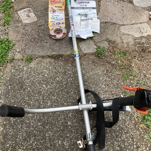 最終値下げ　草刈機　刈払い機　ビッグエム