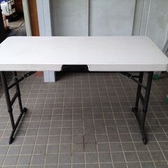 ◆ ③ LIFETIME 4ft 折りたたみテーブル 高さ調節可...
