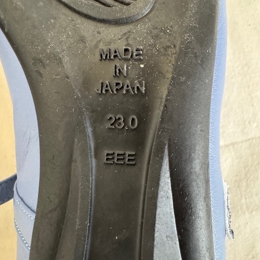 BEAUFIT パンプス ストラップ付き