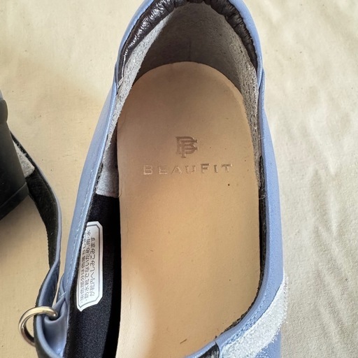 BEAUFIT パンプス ストラップ付き