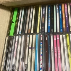 CD アルバム100枚以上+シングル等(合計180枚位　の画像