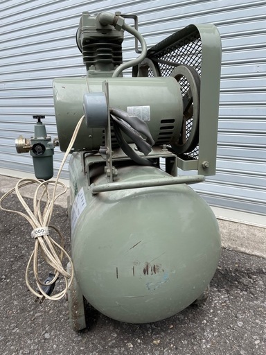 旭川発 日立 ベビコン コンプレッサー 100V    
