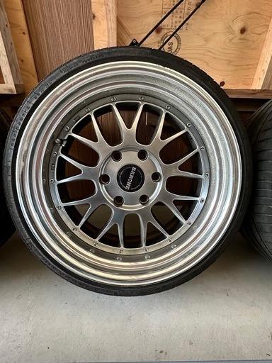 エセックス ホイール 4本セット ハイエース ESSEX ENCM 18インチ