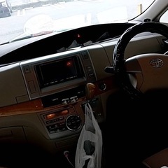 車検8年6月　エスティマ2.4  の画像