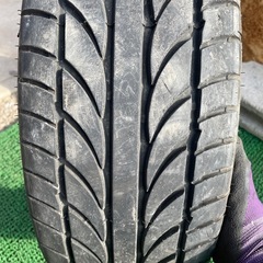 195/50R16 バリ溝タイヤ 1本の画像