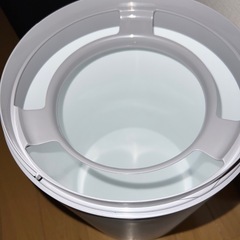 ゴミ箱（オムツ用）の画像