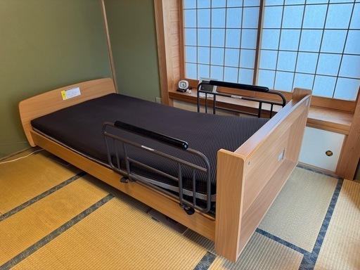 本日掲載最終日！【超美品‼︎】介護用ベッド大特価⭐️