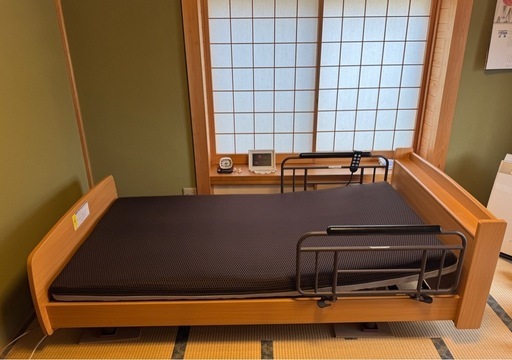 本日掲載最終日！【超美品‼︎】介護用ベッド大特価⭐️