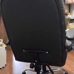 カーブルチェア/オフィスチェアの画像