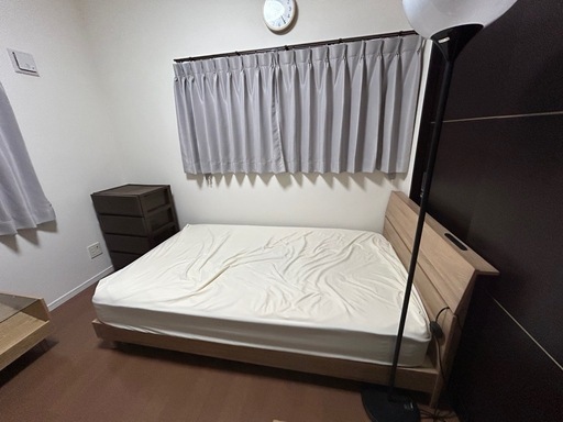 ベッドフレーム　セミダブル