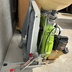 ハツタ 背負い/背負 動力散布機 動噴 噴霧器 AM-4940K 農機具 の画像