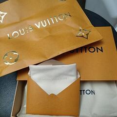 ヴィトン、クリスマスショッパー、箱、保存袋、メガネ拭き
