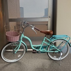 値下げ。ほぼ未使用 女の子用 18インチ自転車（チロルブルー）