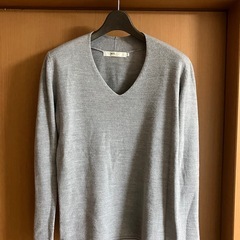 ＡＺＵＬ　Ｖネックニット
