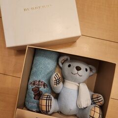 BURBERRY　くまのぬいぐるみ&ハンカチ