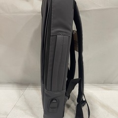 [ハ3653]【未使用品】ビジネスリュック メンズ　　持ち手付きの2way仕様　外付けUSBポート付き　破水加工　型番1905の画像