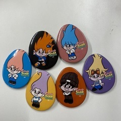 缶バッジ　GOODLUCK TROLLS