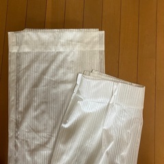 ニトリ/ホワイト・ストライプレースカーテン（お値下げしました）