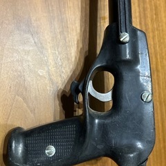 モリ、水中銃の画像