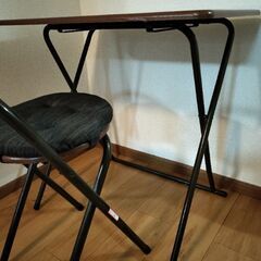 テーブル・椅子（折りたたみ式）の画像