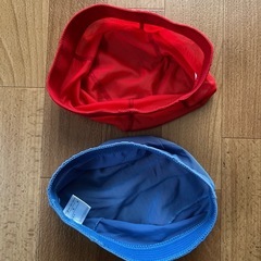 🏊水泳帽子🟥🟦2個セットの画像