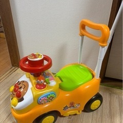 「決定」アンパンマン　蹴り車　 
