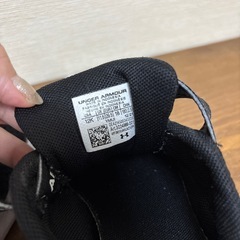 アンダーアーマー　スニーカー　18cmの画像