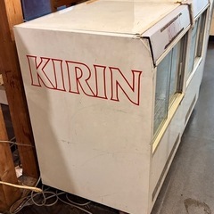 キリン業務用冷蔵庫×2の画像
