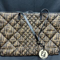 CHANEL、Louis Vuitton、Hermès、ロ…