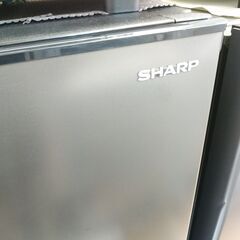 3か月間保証☆配達有り！22000円(税抜）シャープ 152L 2ドア冷蔵庫 