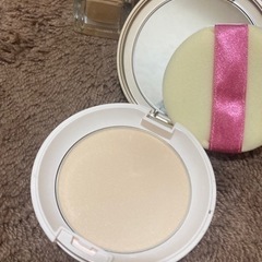 化粧品 (通常総額1万近く)の画像